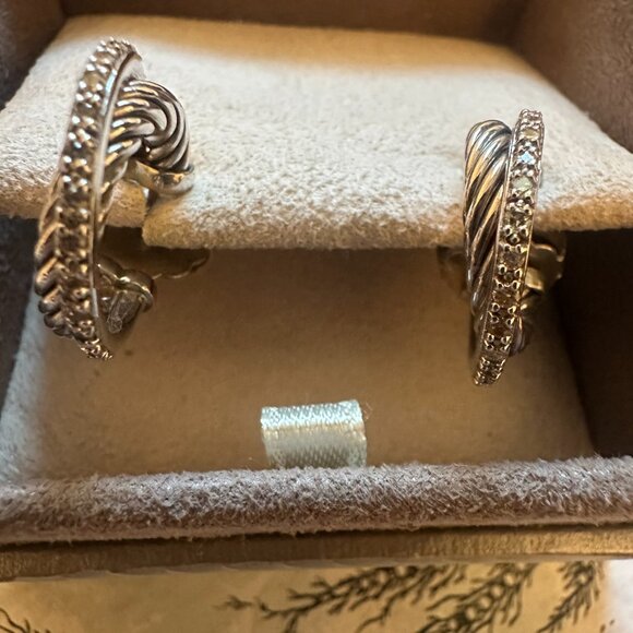 Rare....David Yurman Crossover Hoops with Diamonds - Picture 7 of 10